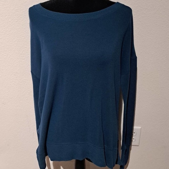ATHLETA size medium green/blue super soft sweatshirt - Picture 1 of 5